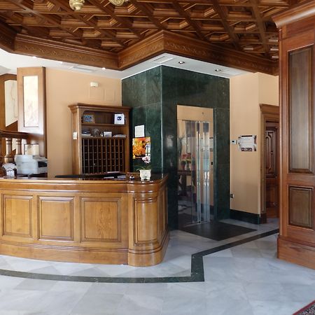 Hotel Aranda Aranda de Duero Kültér fotó