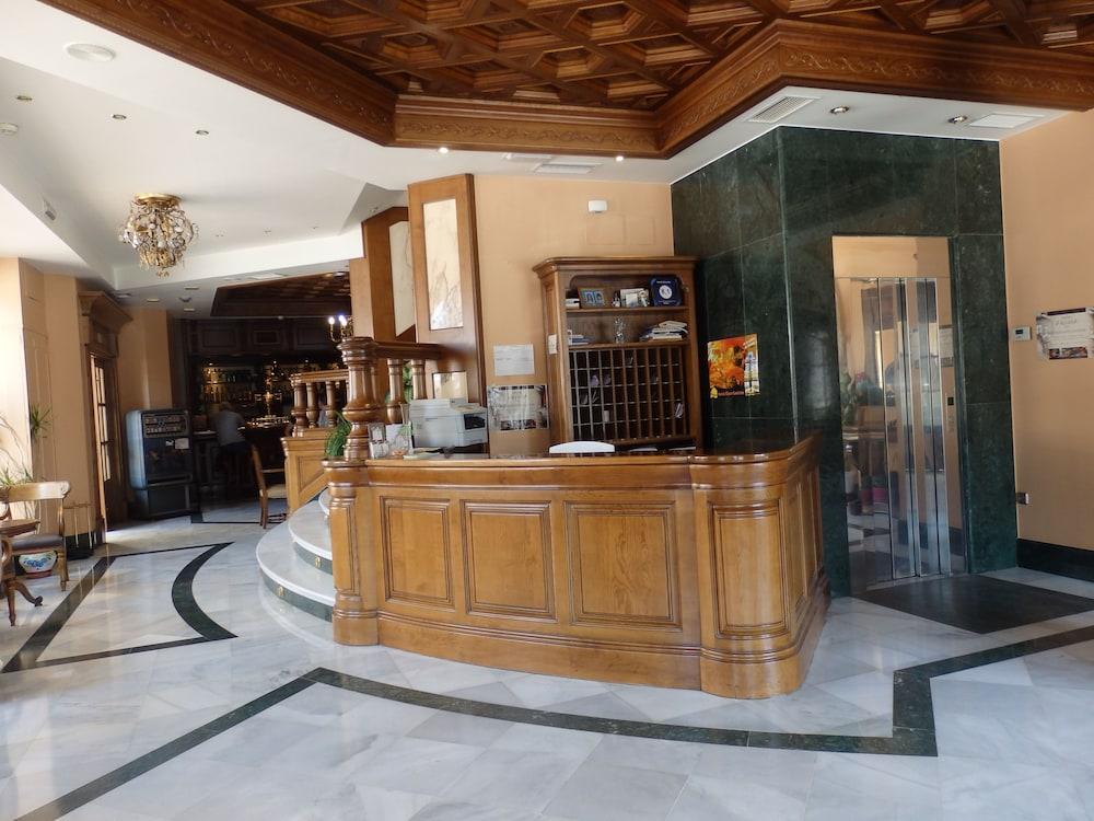 Hotel Aranda Aranda de Duero Kültér fotó